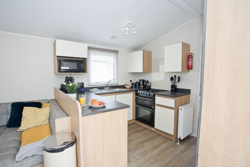 Luxury Holiday Retreat Set Within Oakdene Forest - Park Activities Pass Included Free! Saint Leonards Eksteriør bilde