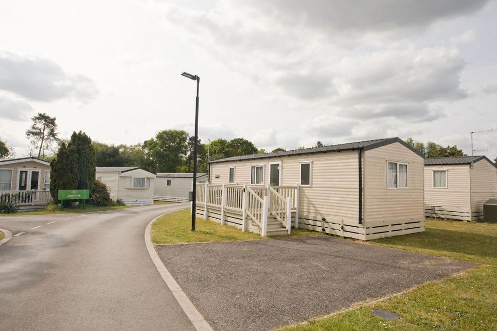 Luxury Holiday Retreat Set Within Oakdene Forest - Park Activities Pass Included Free! Saint Leonards Eksteriør bilde