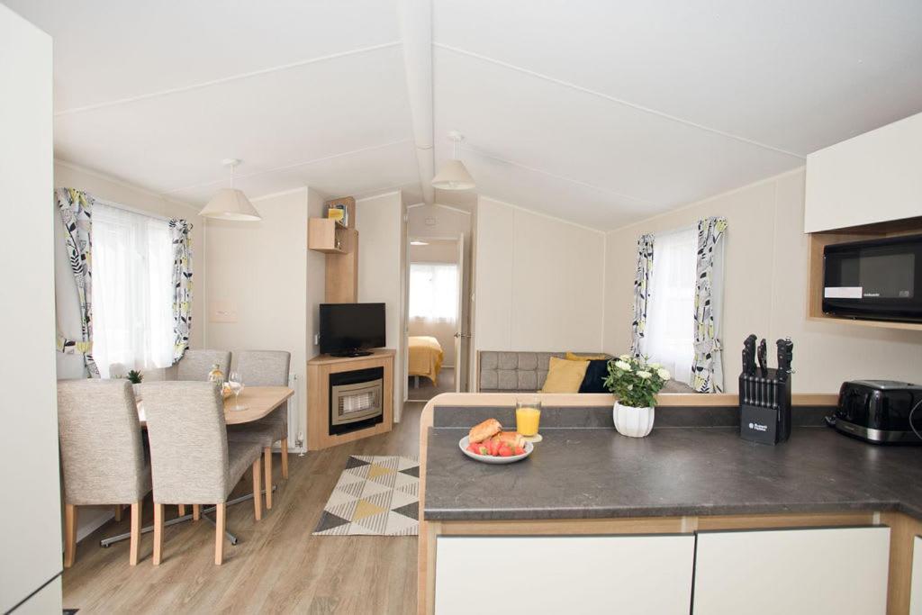 Luxury Holiday Retreat Set Within Oakdene Forest - Park Activities Pass Included Free! Saint Leonards Eksteriør bilde